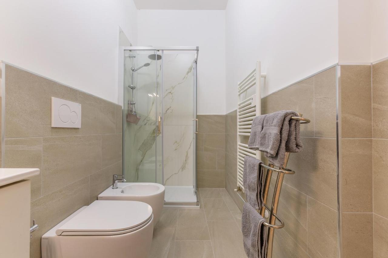 San Donato Fiere Essential Apartment W/Parking Bolonia Exterior foto